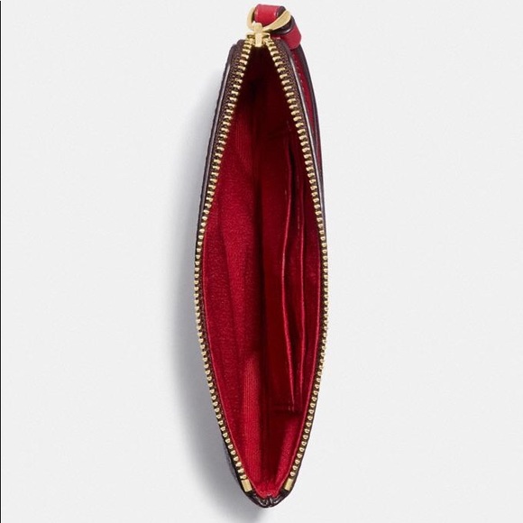 SOLD🔥Cute Coach Signature Boxed Zip Wristlet🌺 - Picture 2 of 5